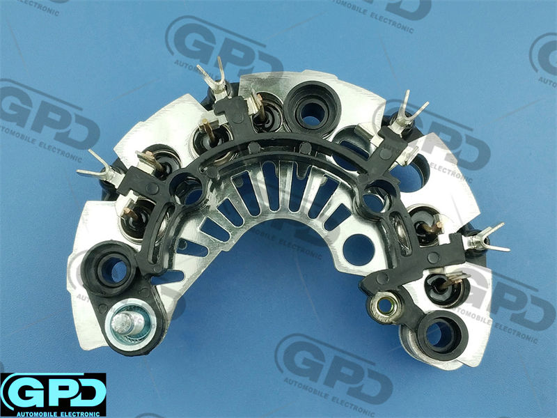 HXR631
